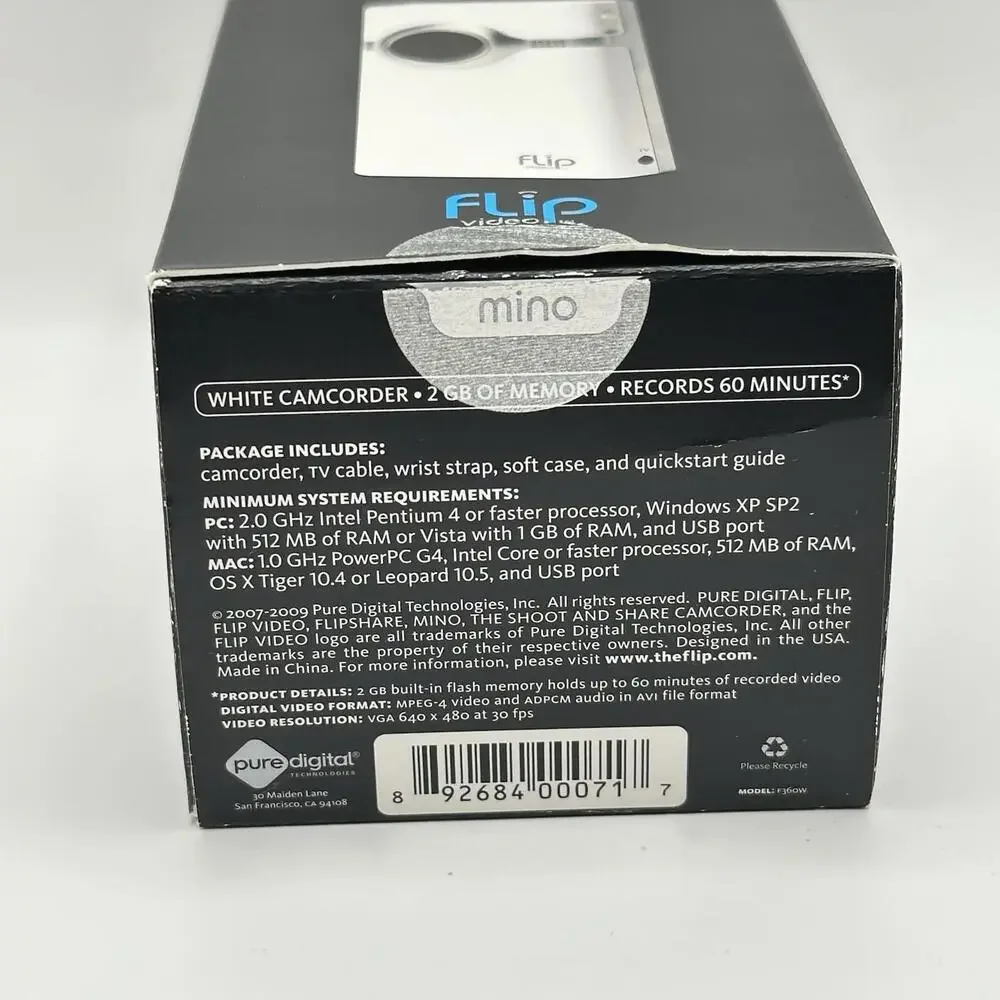 FLIP VIDEO MINO Model F360W WHITE & SILVER CAMCORDER BRAND NEW SEALED RARE!